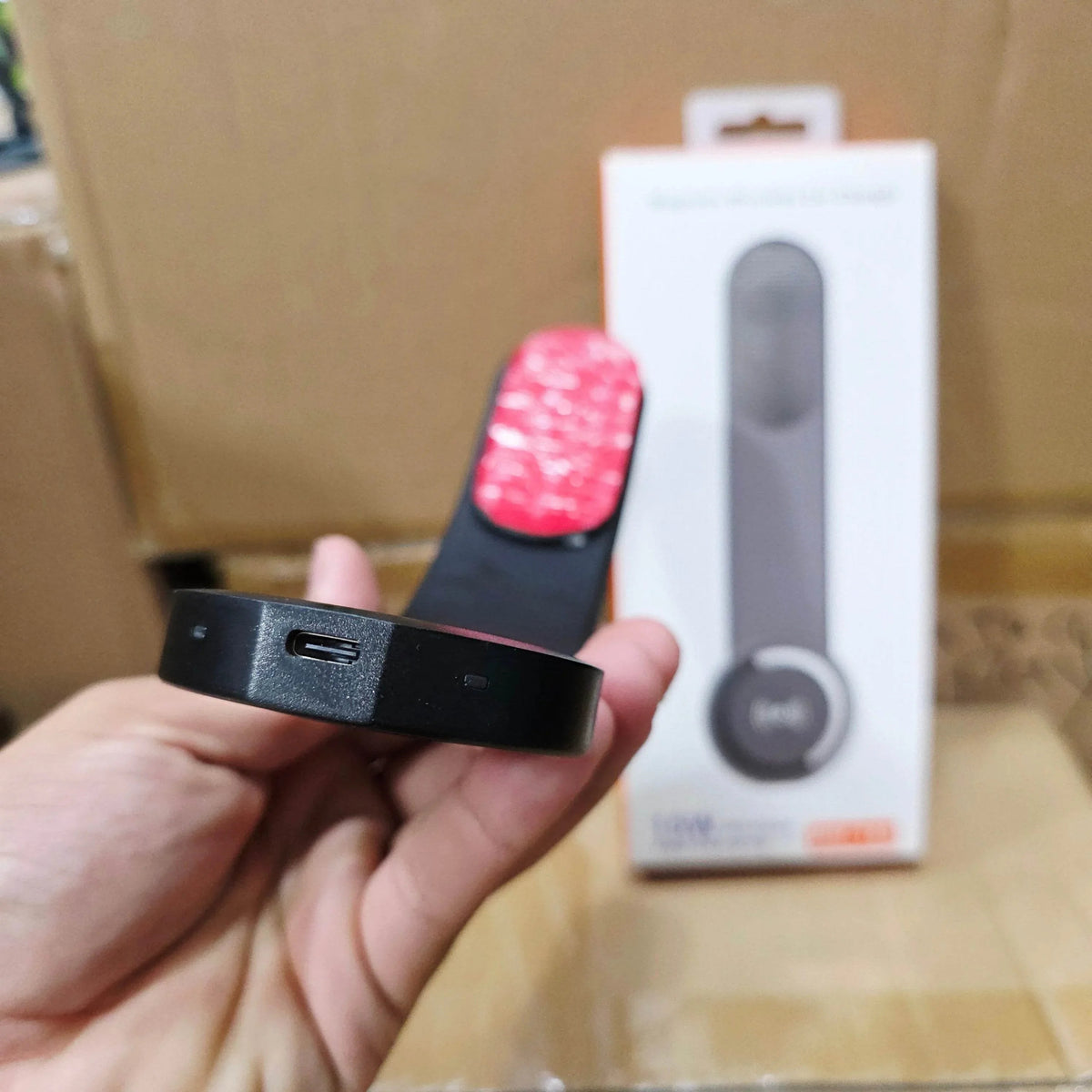 15W kablosuz magsafe şarj edebilir katalanabilir torpido üstü esnek telefon tutucu Wh-160 AYSAN