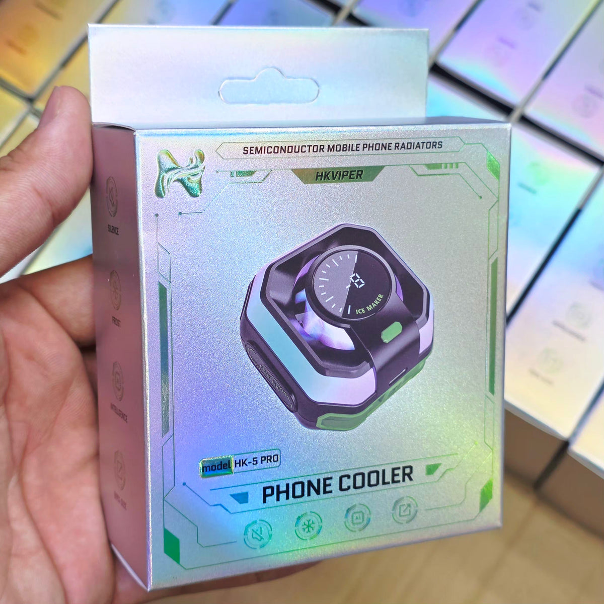 HK-5 Pro Dijital Ekranlı Manyetik Telefon Soğutucu Fan - Yarı İletken RGB Gaming Radyatör MİLANO