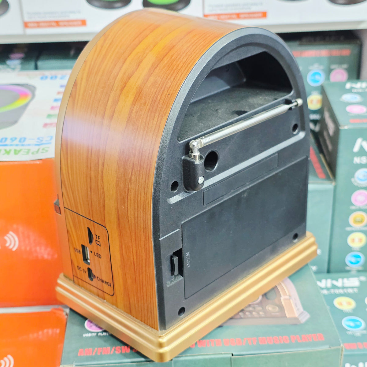 NNS NS-7061BT Nostaljik Görünümlü Bluetooth Şarjlı Retro Radyo Tastech