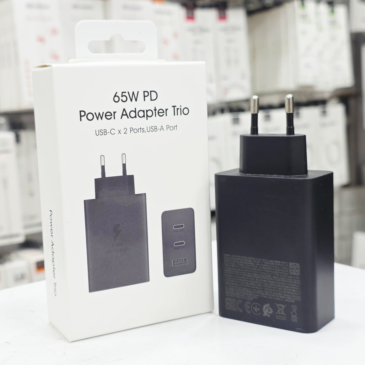 65W PD Üçlü Hızlı Şarj Adaptörü - Super Fast Charging Destekli, 2x Type-C 1x USB-A 3 Portlu Şarj Başlığı (Siyah) ÖZEL
