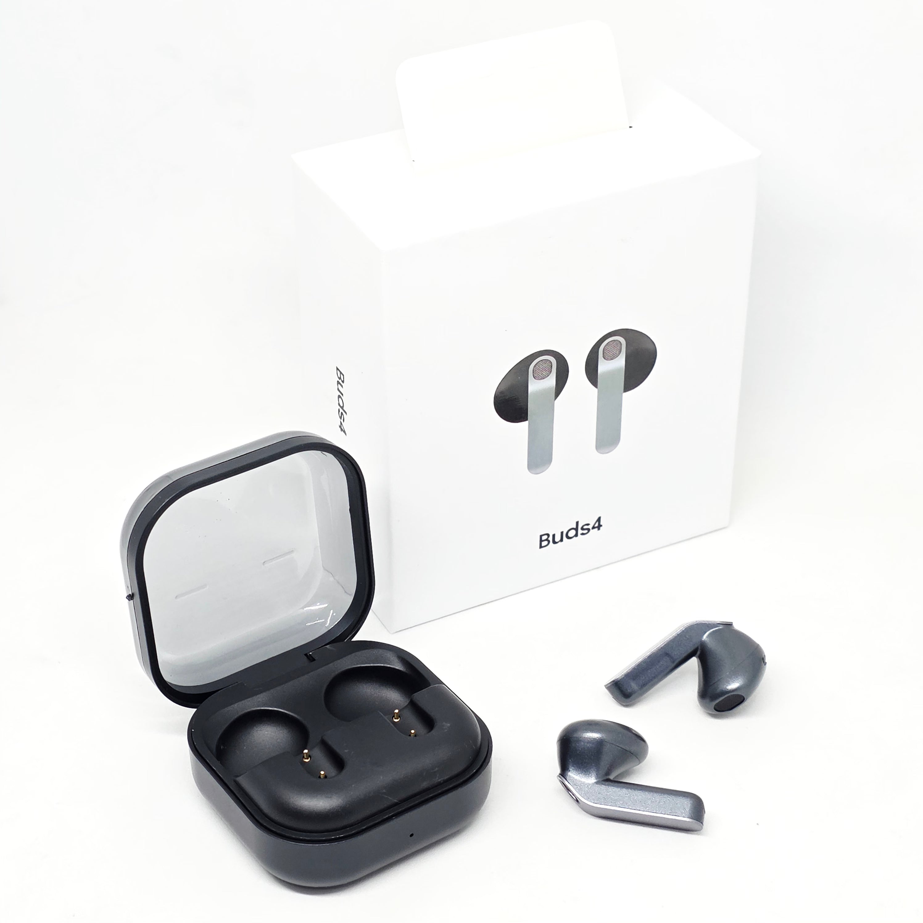 Buds4 Bluetooth Kulaklık, Şık tasarımlı uzun pil ömürlü, yüksek ses kaliteli, Şeffaf Kapaklı ,Şarj Kutulu, dokunmatik Kulakiçi kablosuz Kulaklık